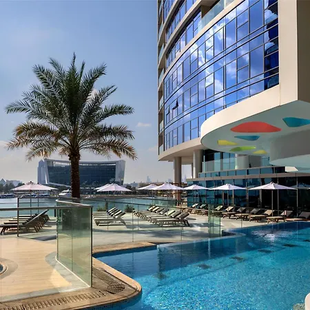 Hilton Dubai Creek Hotel & Residences-3