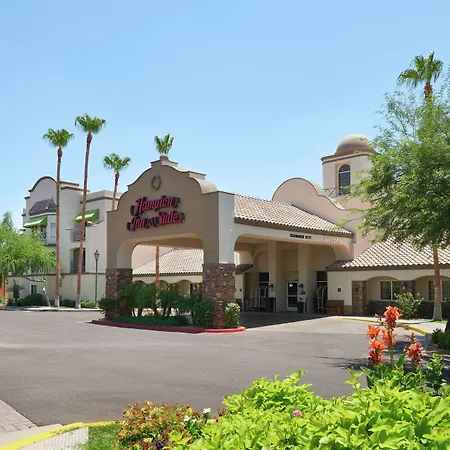 Hampton Inn & Suites Phoenix/Scottsdale-3