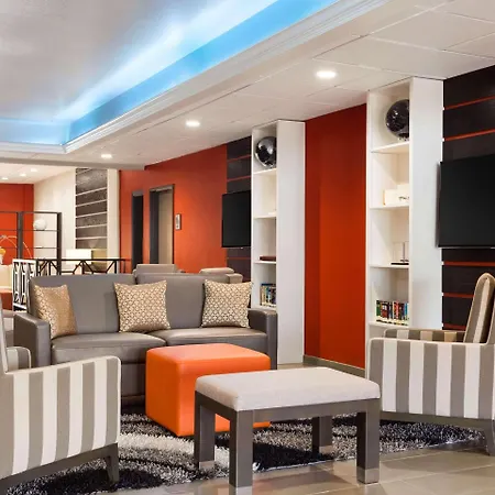 Country Inn & Suites By Radisson, San Antonio Lackland Afb - Seaworld Area-3