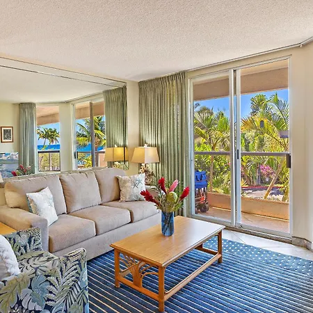 Maui Banyan 1 Bedroom, Ocean View, Steps To Beach, King-Size Bed, Full Kitchen-3
