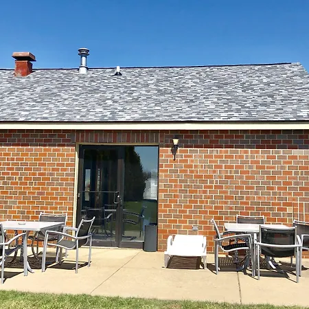 Super 8 By Wyndham Dodgeville-2