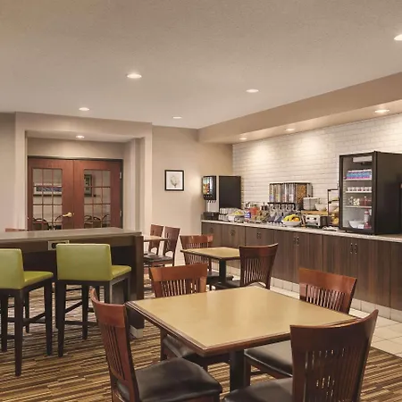 Country Inn & Suites By Radisson, Willmar, Mn-3