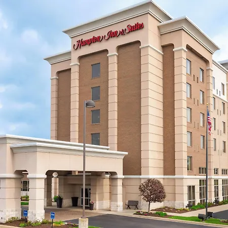 Hampton Inn & Suites Cleveland-Beachwood-3