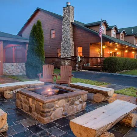 Berry Springs Lodge-3