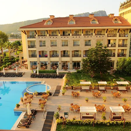 Fame Residence Kemer & Spa-2