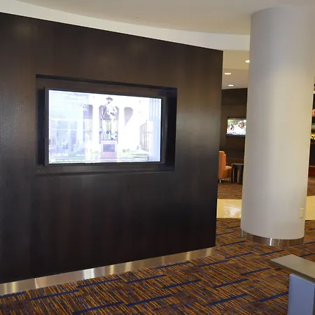 Courtyard By Marriott Winchester Medical Center-2