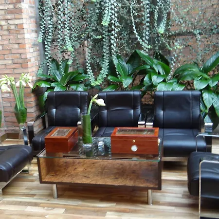 Hotel Monopol-3