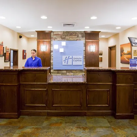 Holiday Inn Express Airport East By Ihg-2