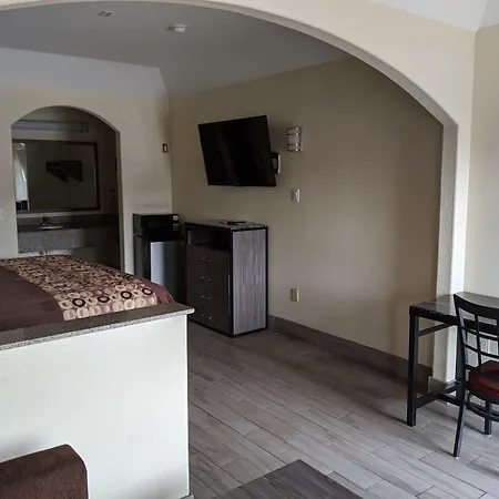 Regency Inn And Suites Galena Park-3