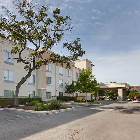 Comfort Suites Medical Center Near Six Flags-2