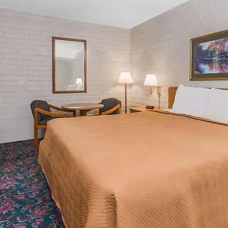 Knights Inn Dayton By Miller Lane-3