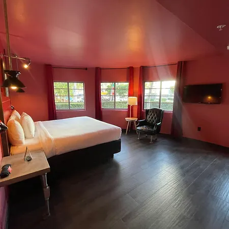 Hotel Gaythering - Gay Hotel - All Adults Welcome-3
