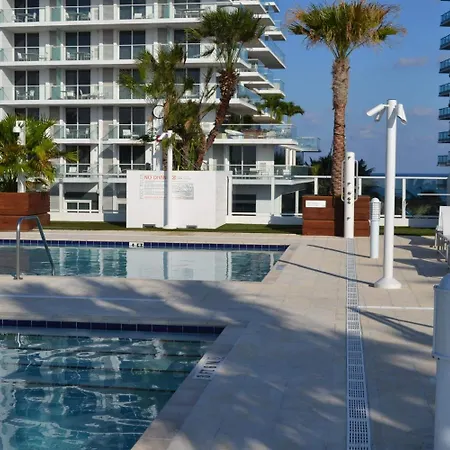 Grand Beach Hotel Surfside West-3