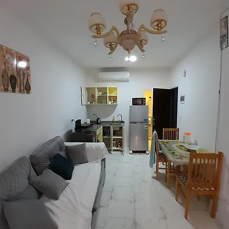 Turtles Beach Resort Hourghada Studio View Sea View Pool Private Beach Jacuzzi Pools Air-Conditioned Restaurant On The Beach Jacuzzi Security And A Large Sunny Balcony-2