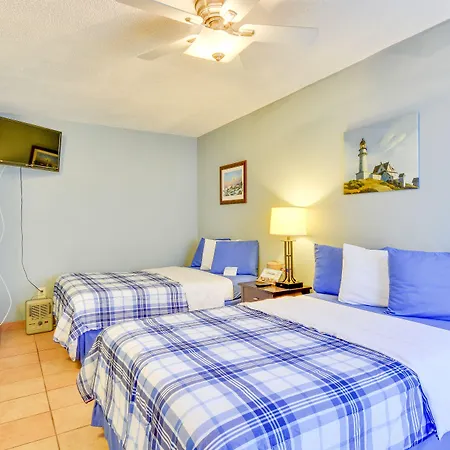 Upper Deck Hotel And Bar - Adults Only-2