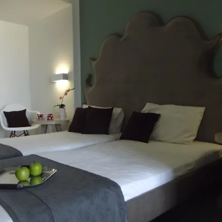 Malibu Boutique Studios & Bungalows-3