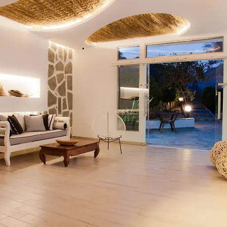 Malibu Boutique Studios & Bungalows-2