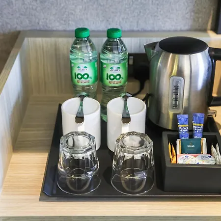Premier Inn Dubai International Airport - An Emirates Group Company-3