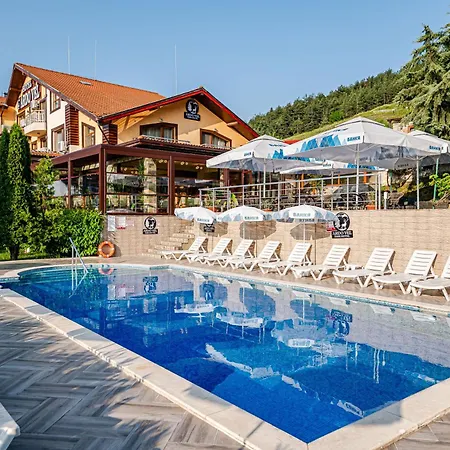 Ardovel Park Hotel-3