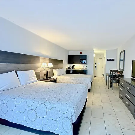 Landmark Resort-Updated Double Suite-2
