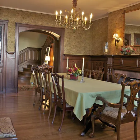 Hilltop Inn-2