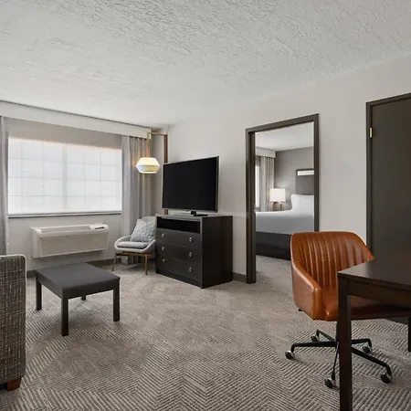 Holiday Inn & Suites Albuquerque Airport By Ihg-2
