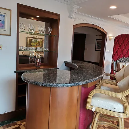 Marina Court Luxury Penthouse-2