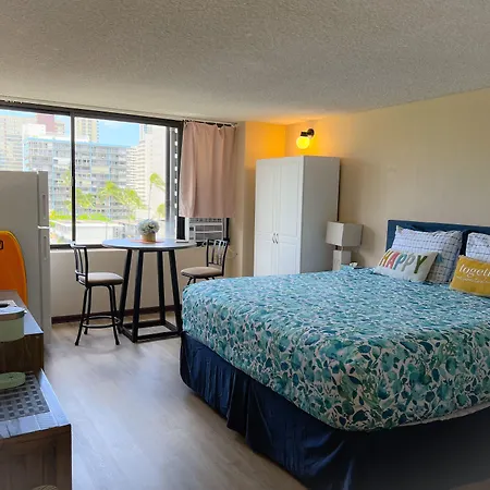 Waikiki Monarch Hotel-3