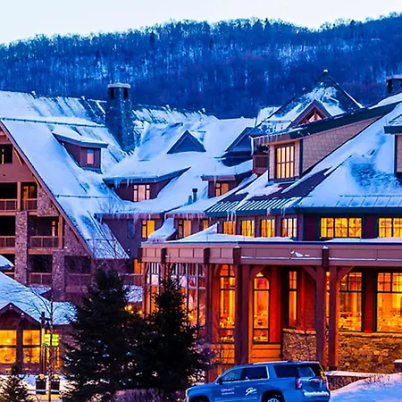 337 - Studio- Lodge At Spruce Peak -Stowe Mt Resort- Ski In Ski Out - Sleeps 4-2