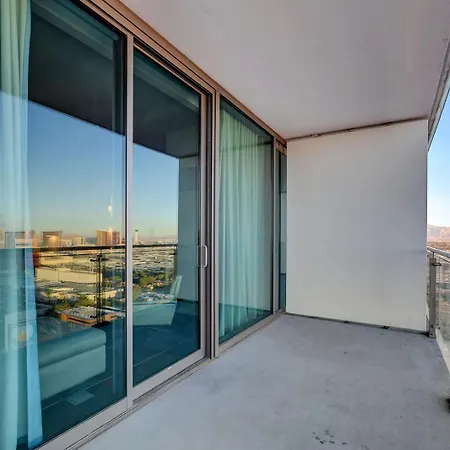 Palms Place- Strip View- High Floor- Free Parking-2