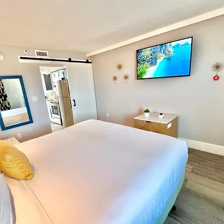 Seawatch Resort Unit 1412 North Tower-2