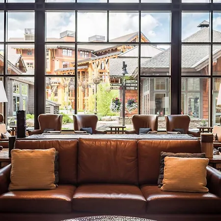 1234 Lodge At Spruce Peak Ski In Ski In Ski Out King Studio By Stowe Mountain Rentals-2