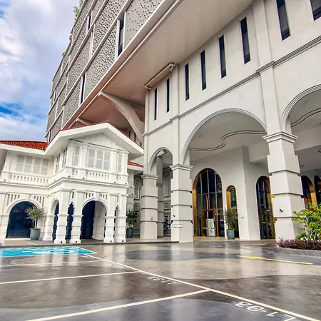 22 Macalisterz Premium Suites Penang By Byon-3
