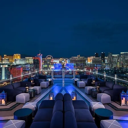 Palms Place Hotel Mountain View With Open Balcony-2