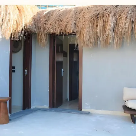 Queen T Suites All Inclusive Resort-3
