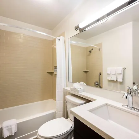 Sonesta Simply Suites Phoenix Glendale-3