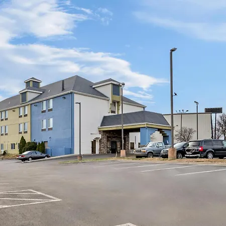 Red Lion Inn & Suites Blue Springs-2