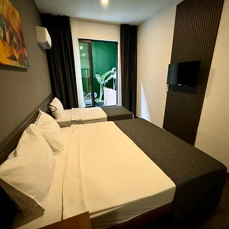 Wolf Of The City Hotel & Spa-3