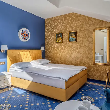 Czeczotka Palace Apartments-3