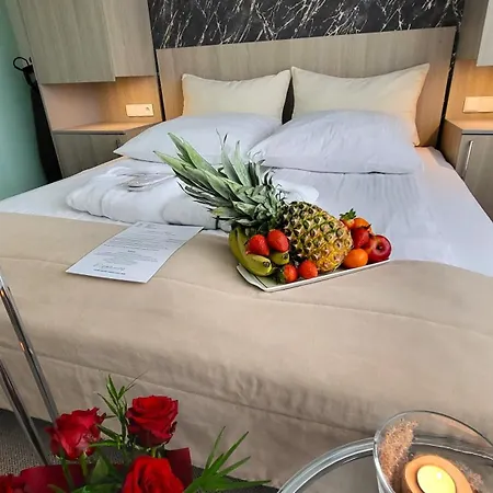 Elegante Apartments&Jacuzzi Władysławowo - Adults Only-3
