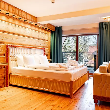 Mountain Diamond Resort-2