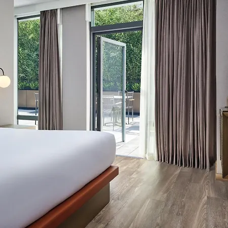 The George Manhattan, Tapestry Collection By Hilton-3