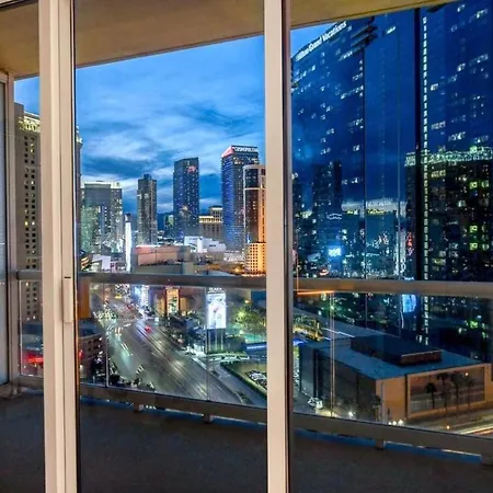 Vintage Lair Studio Balcony F1 Sphere View Tower 3-2