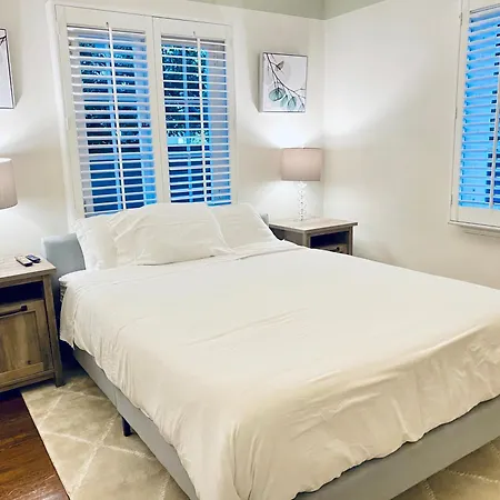 Delux Private Rooms At The Villa With Heated Pool-2