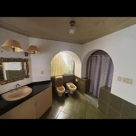 Oasis Colonial-3