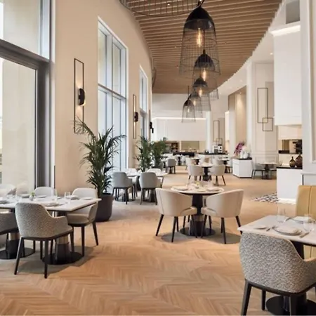 Highest 1Br In Jw Marriott Marina With Marina Views-2