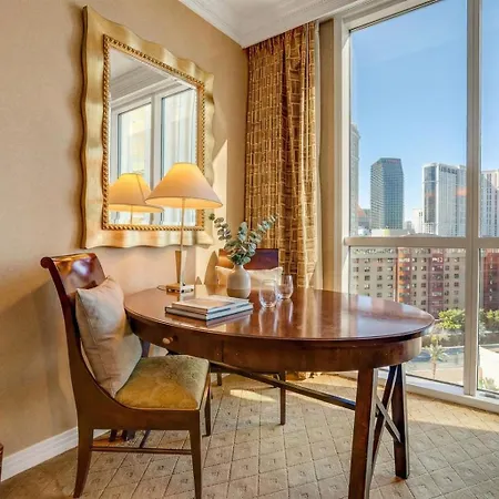 No Resort Fee Mgm Signature Studio Sleeps 4 Strip View Luxstayusa-3