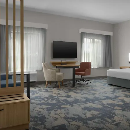 Hampton Inn & Suites Phoenix Glendale-Westgate-2