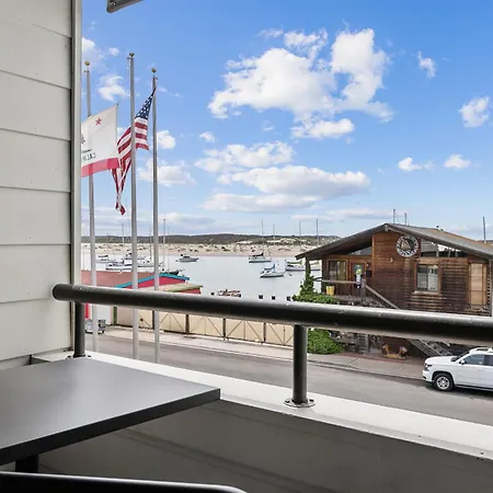 456 Embarcadero Inn & Suites-3