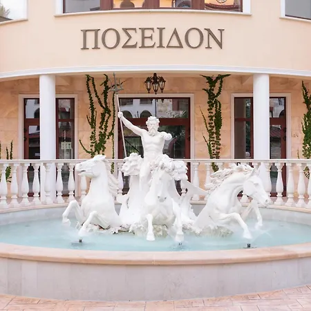 Poseidon VIP Residence Club Balneo&SPA Resort-2